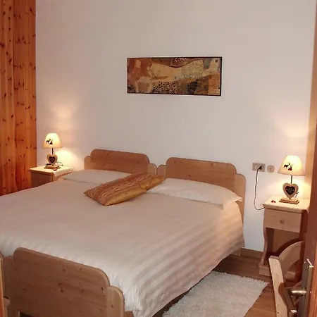Albergo Garni Maso Mistrin Madonna di Campiglio Exterior photo